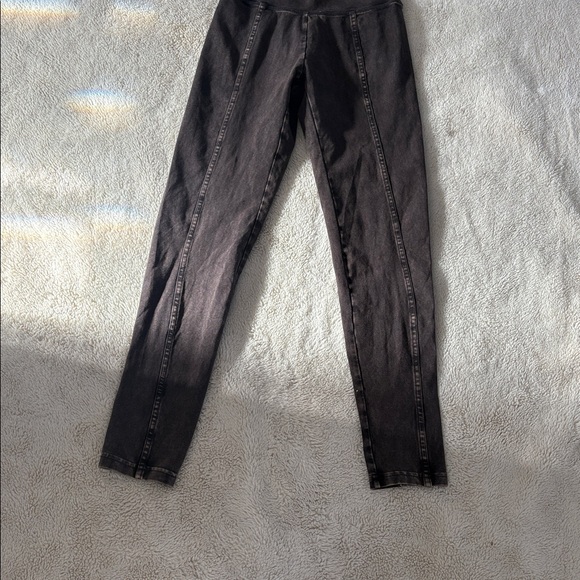 Aerie OFFLINE 7/8 High‑Rise Leggings – XS Short | Brown Denim Wash Activewear - Picture 4 of 7